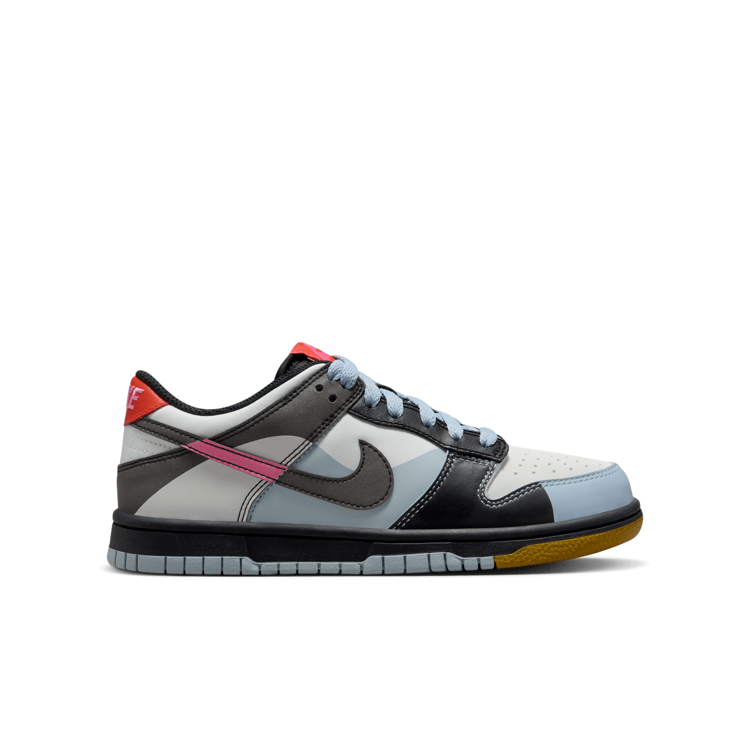 Nike Dunk Low SE 'Dance' GS – Courtside Sneakers