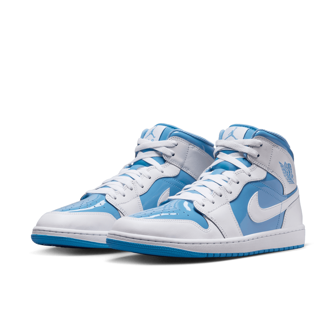 Air Jordan 1 Mid SE 'Legend Blue'