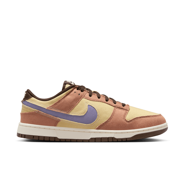 Nike Dunk Low SE 'Dusted Clay'