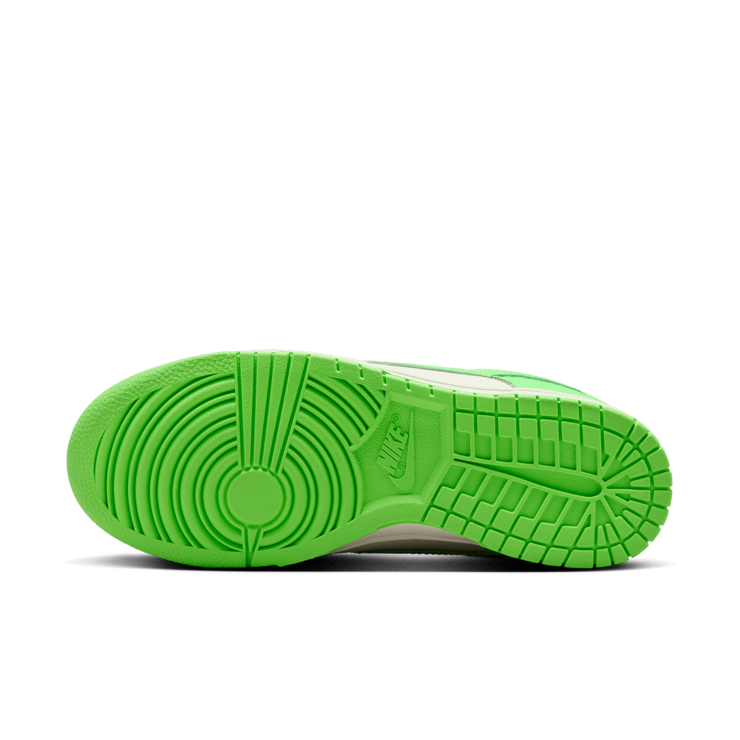 Nike Women's Dunk Low 'Green Strike'