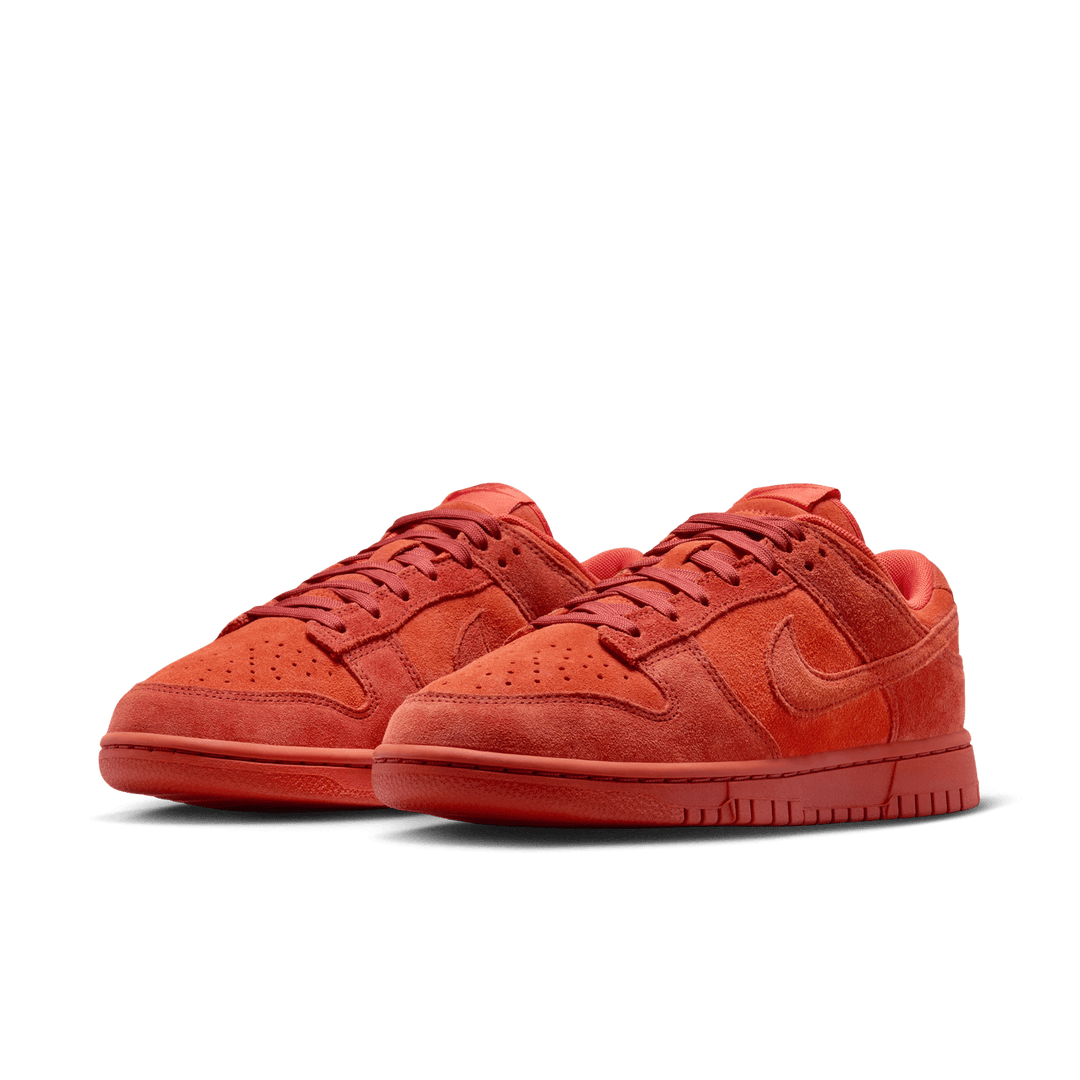 Women's Nike Dunk Low SE 'Picante Red'