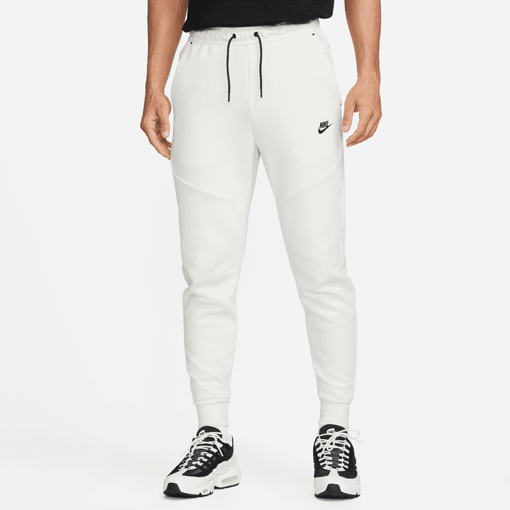 Nike Sportswear Tech Fleece Jogger 'Phantom/Black'