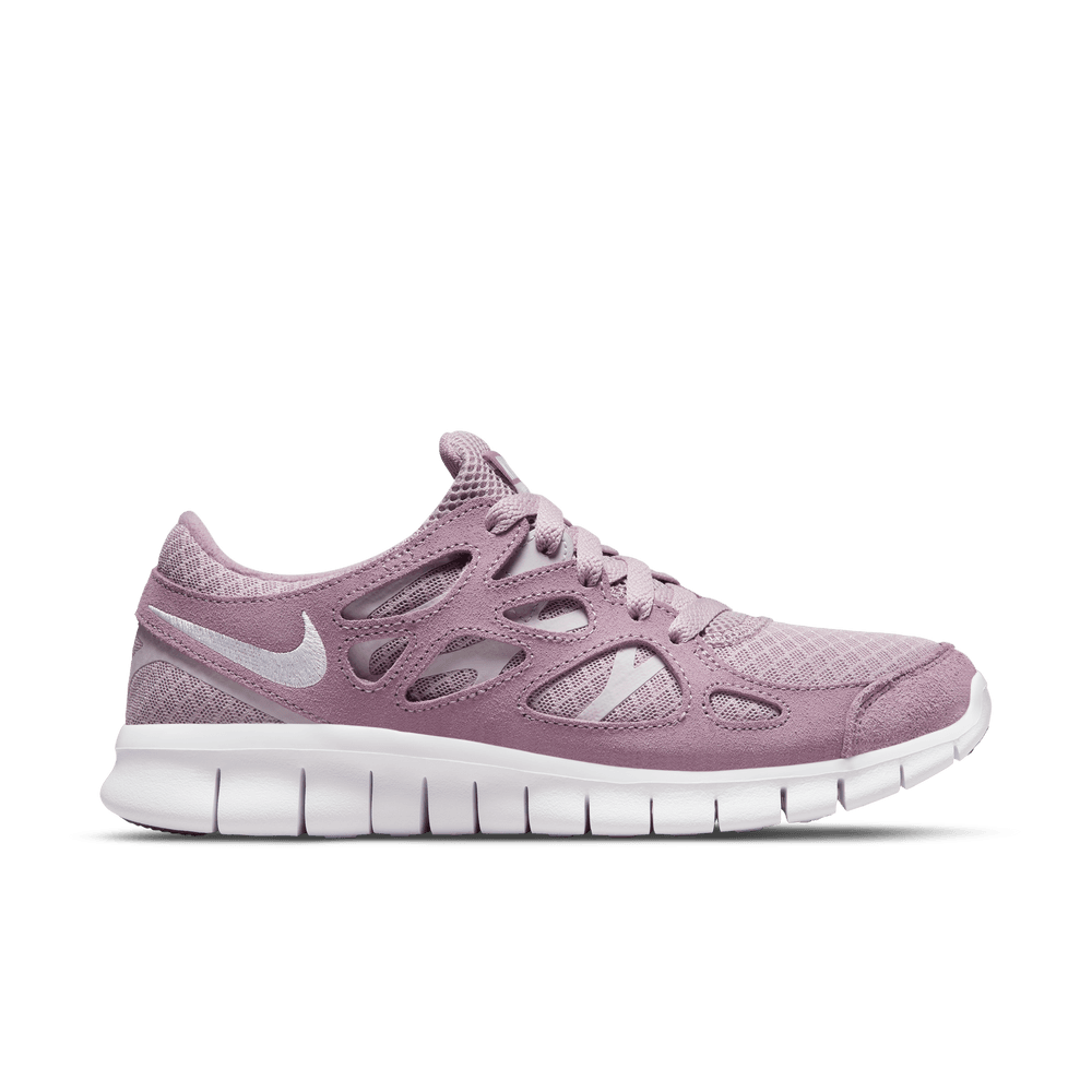 Nike Women s Free Run 2 Plum Fog Courtside Sneakers