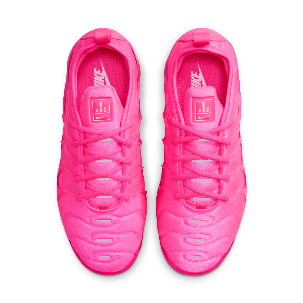 Hot pink shop nike air vapormax